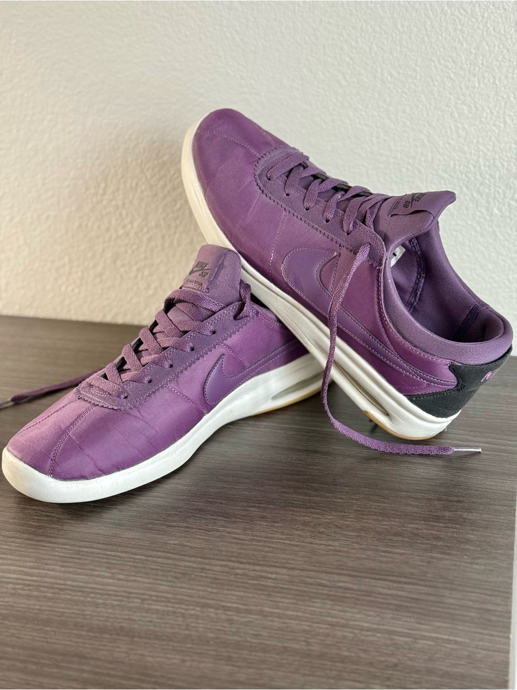 Nike Purple Casual Low-Top Sneakers